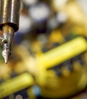 How-To-Clean-A-Soldering-Iron How-To-Clean-A-Soldering-Iron
